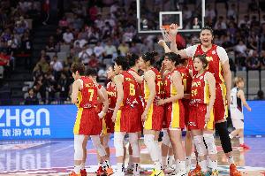 麦穗丰：每个人都想传给张子宇终结&amp;进攻更不顺 总想让打中锋解题